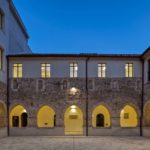 Lo splendido convento dell’Ordine dei Francescani Minori Osservanti, diventato nell’800 ospedale militare, è la nuova sede della Procura della Repubblica di Catanzaro